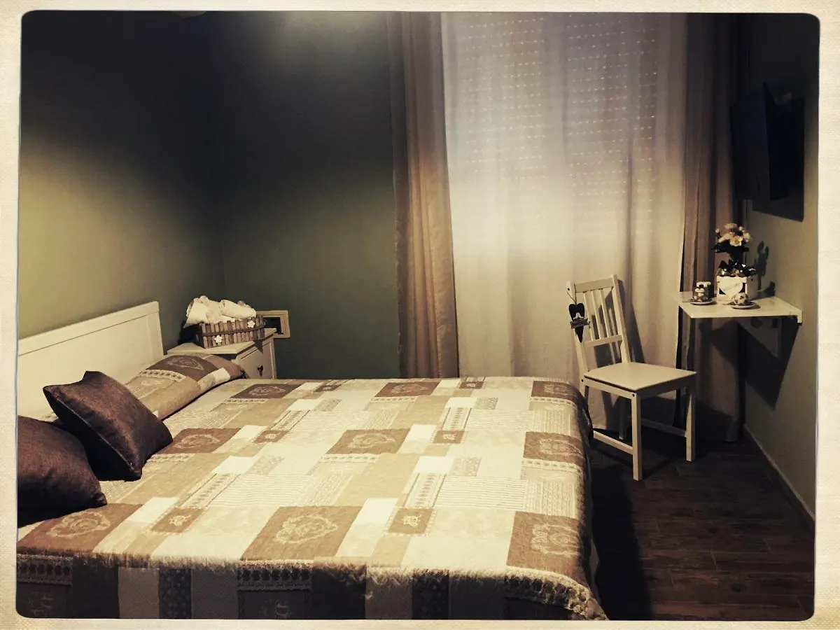 The Hive Stefy'S Apartment Iglesias Italy